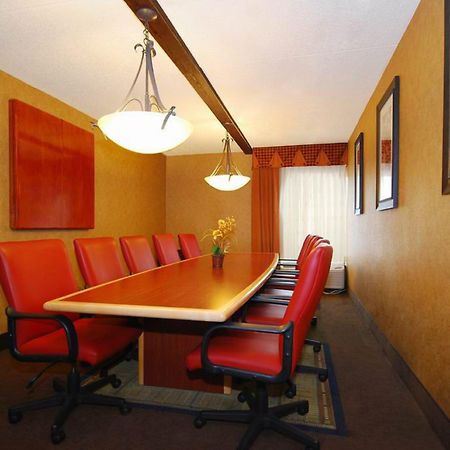 Holiday Inn Express Forsyth By Ihg Tiện nghi bức ảnh