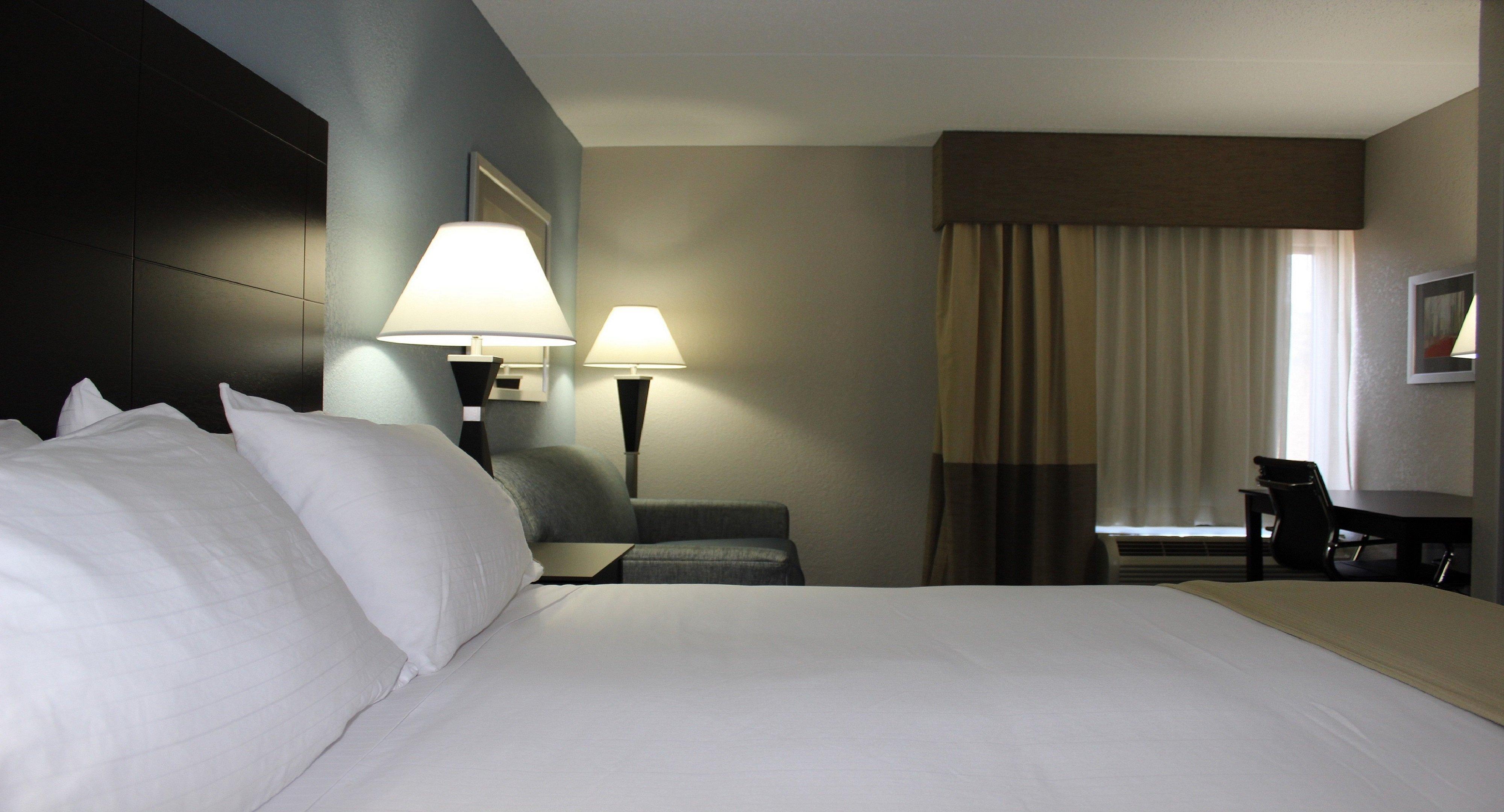 Holiday Inn Express Forsyth By Ihg Ngoại thất bức ảnh
