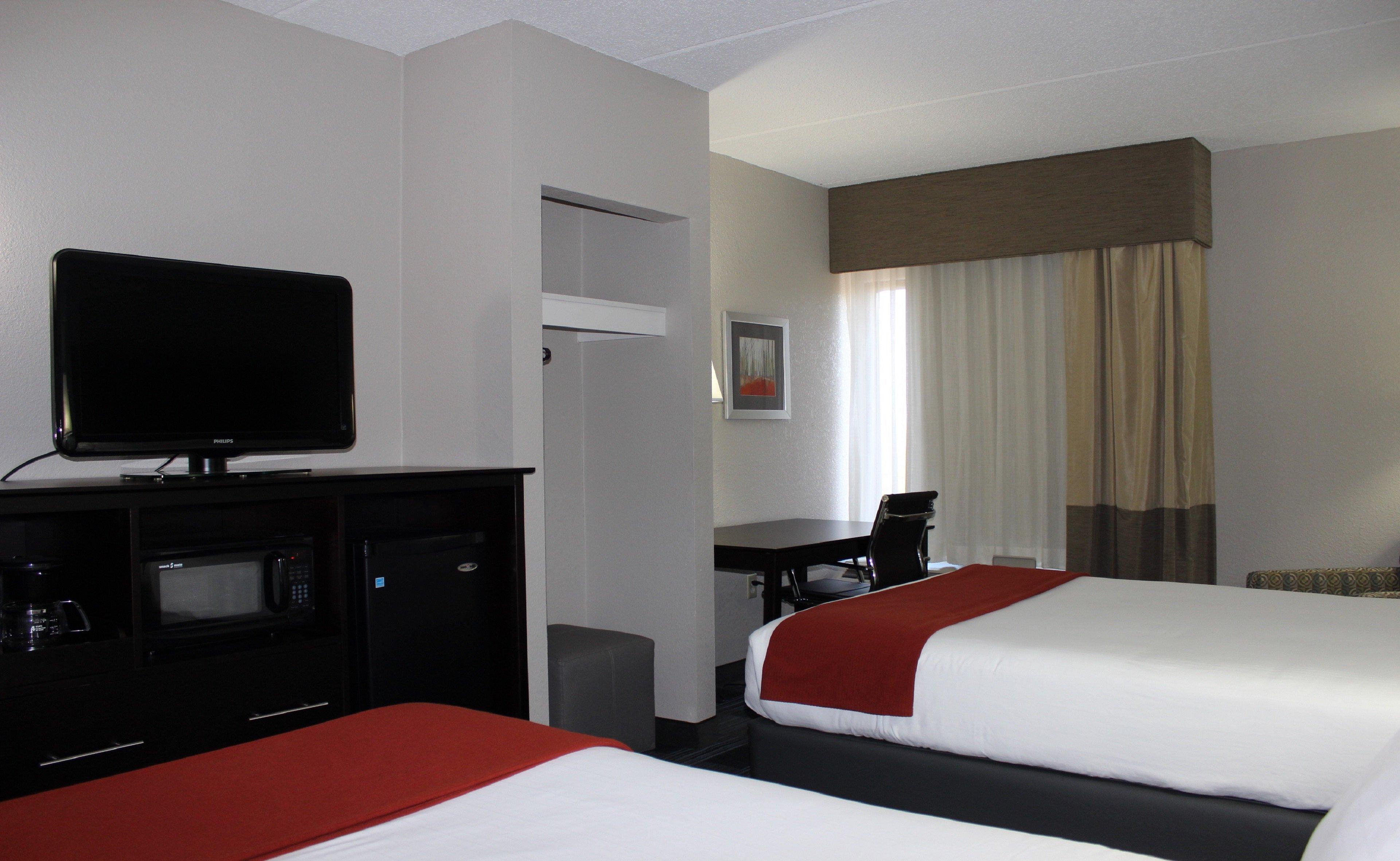 Holiday Inn Express Forsyth By Ihg Ngoại thất bức ảnh
