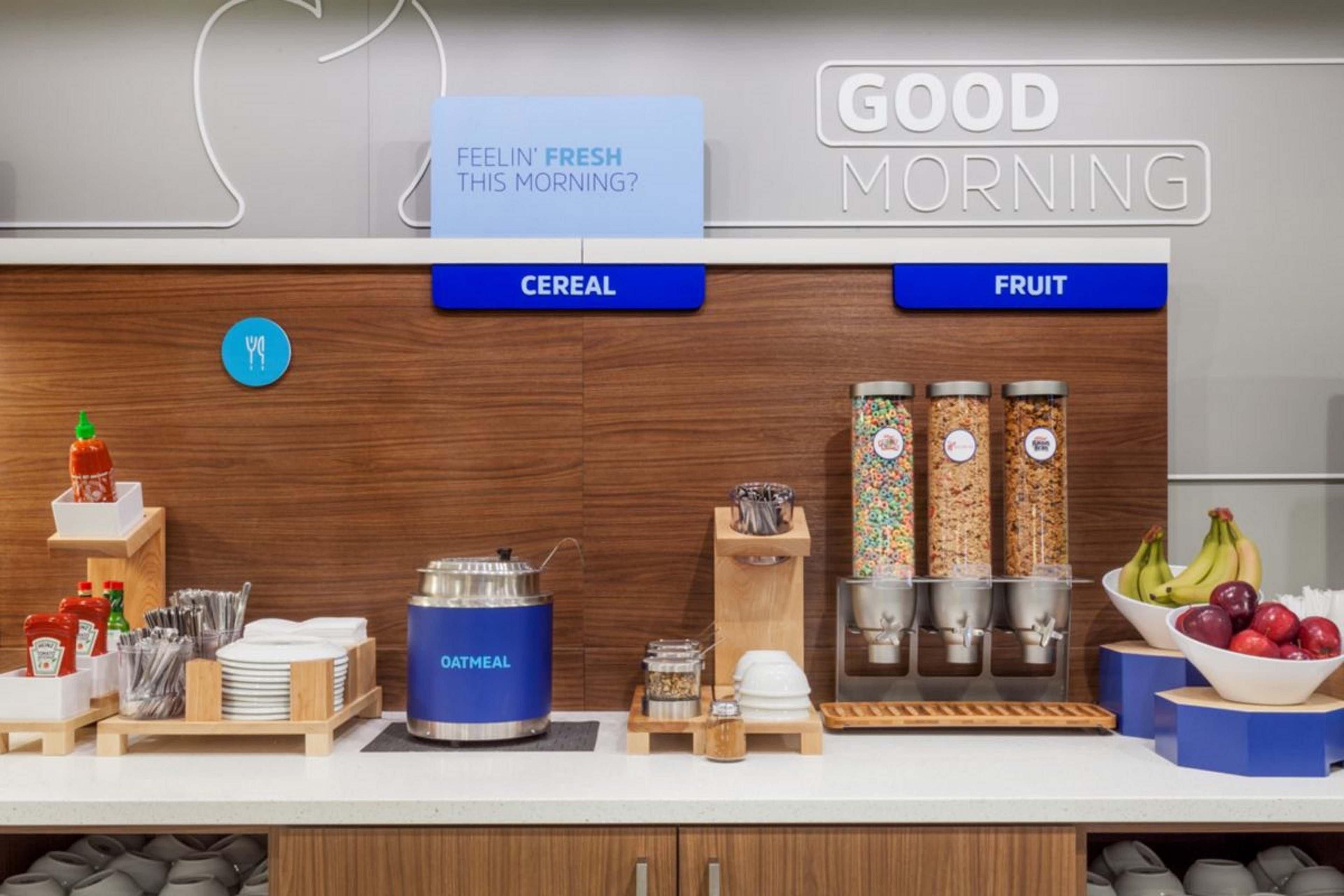 Holiday Inn Express Forsyth By Ihg Ngoại thất bức ảnh