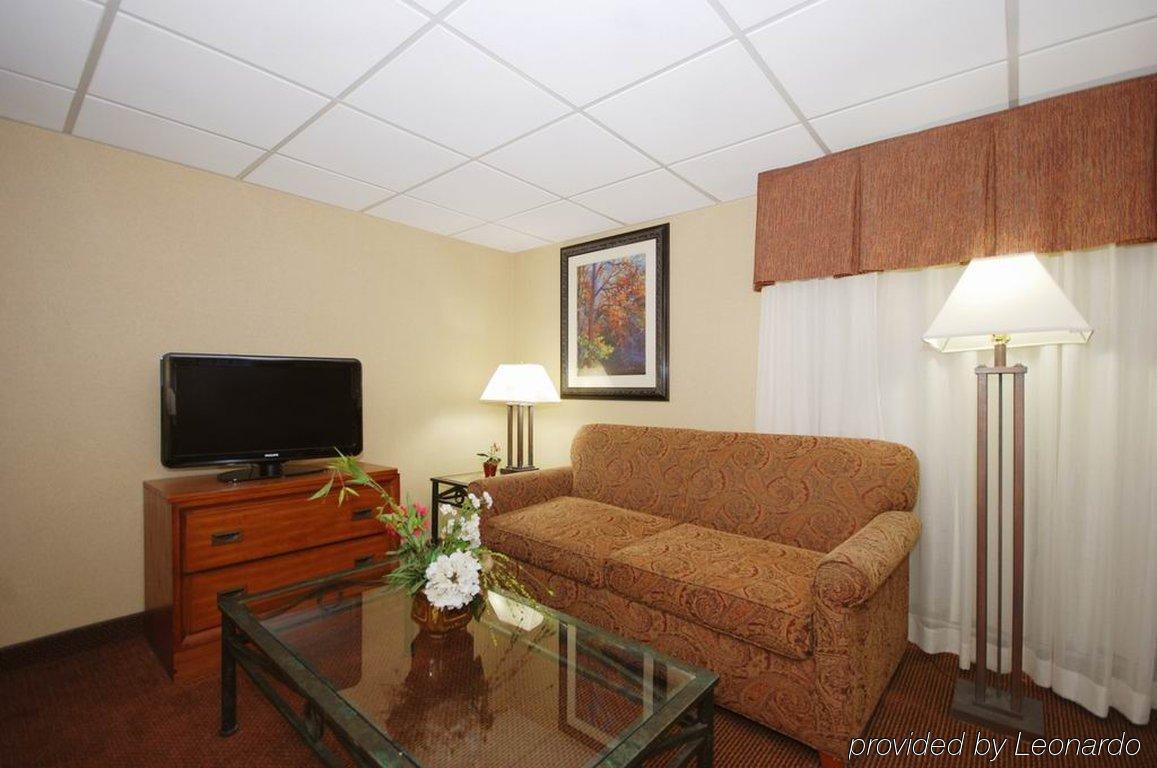 Holiday Inn Express Forsyth By Ihg Phòng bức ảnh